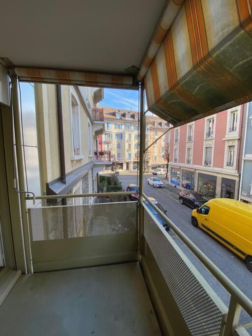 Comfortable, Very Well Located Between Train Station And Lake! Lausanne Eksteriør billede